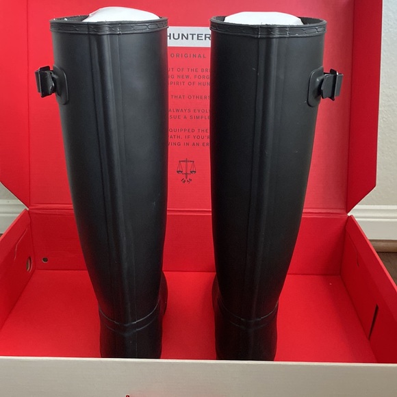 Original Refined Hunter Boot Size 9 - Picture 6 of 8